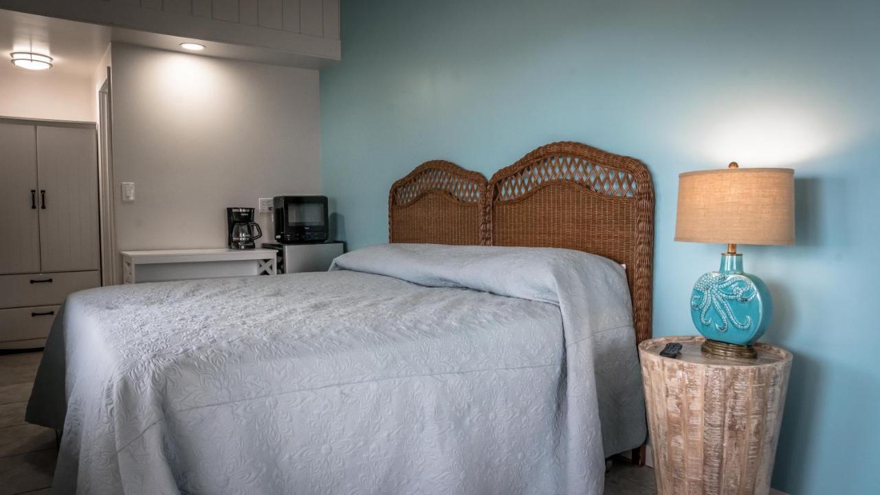 Ragged Edge Resort & Marina Islamorada Exterior photo