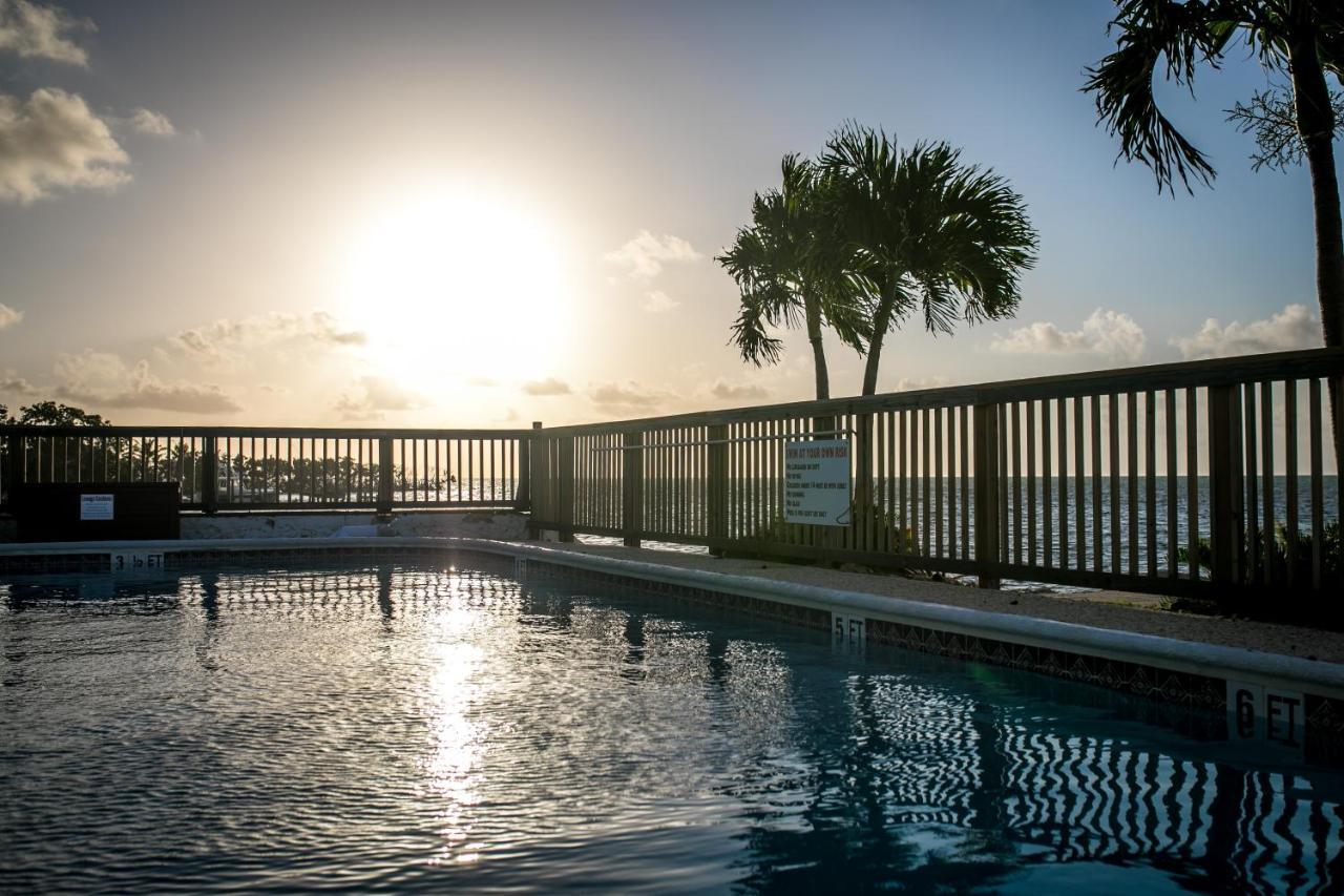 Ragged Edge Resort & Marina Islamorada Exterior photo
